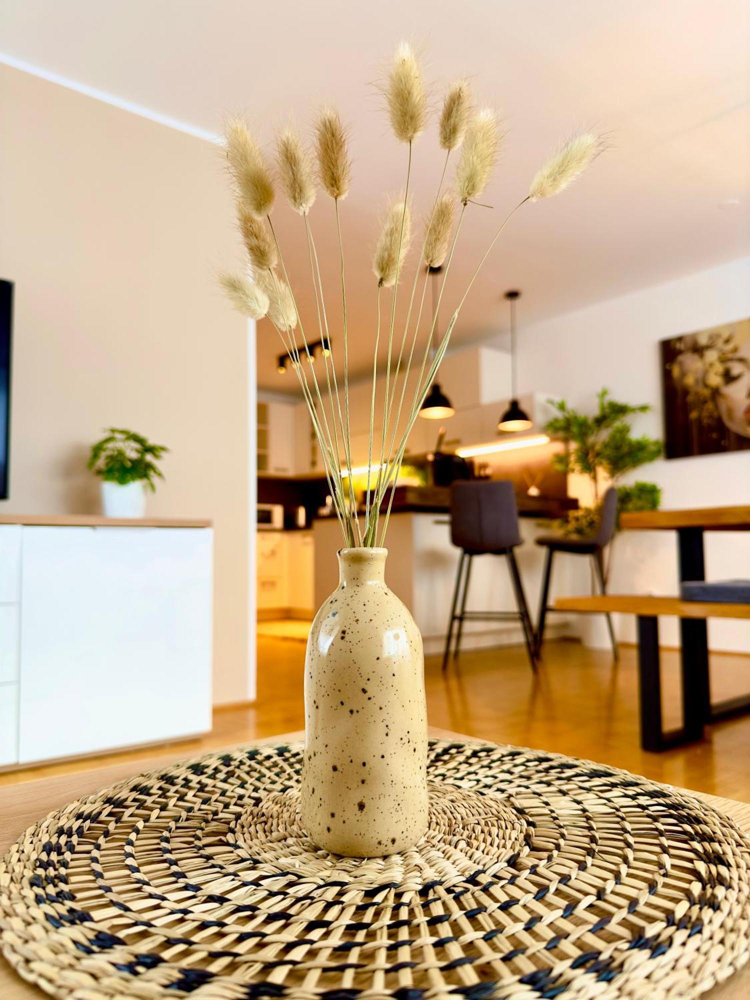 Stadtapartments Luna By Cosy Homes Villach Exterior foto